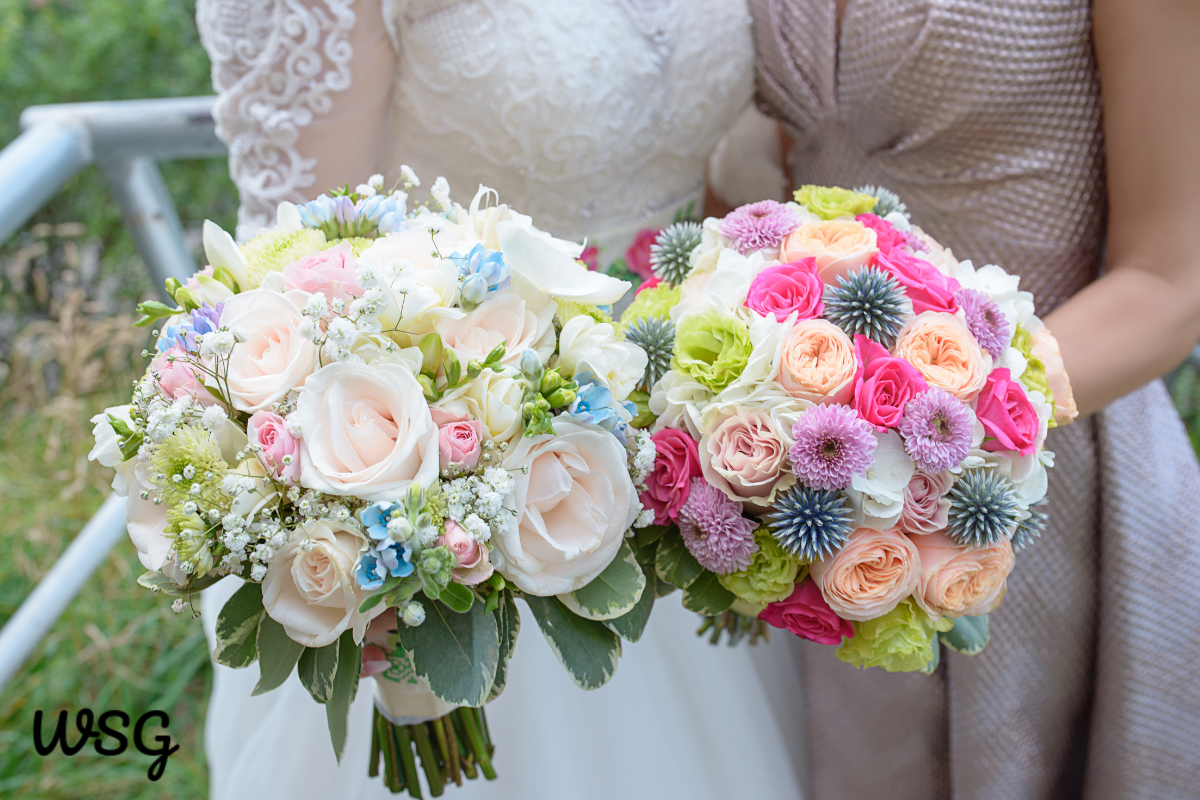 Wedding speech for sister with beautiful bridal bouquets.